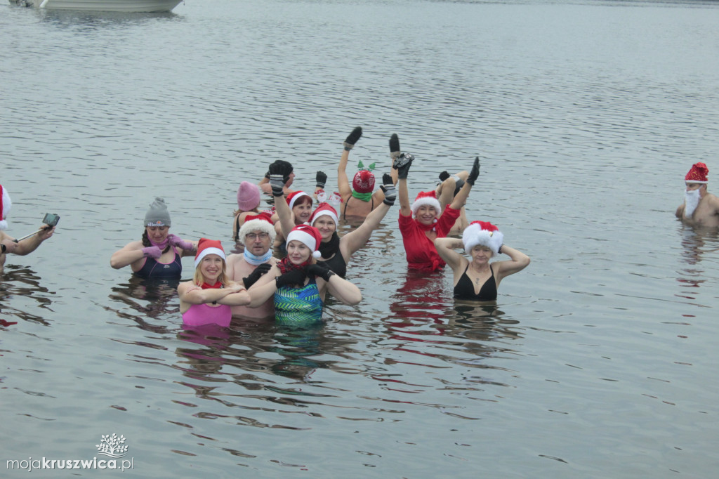 Mikołajkowe morsowanie na Gople