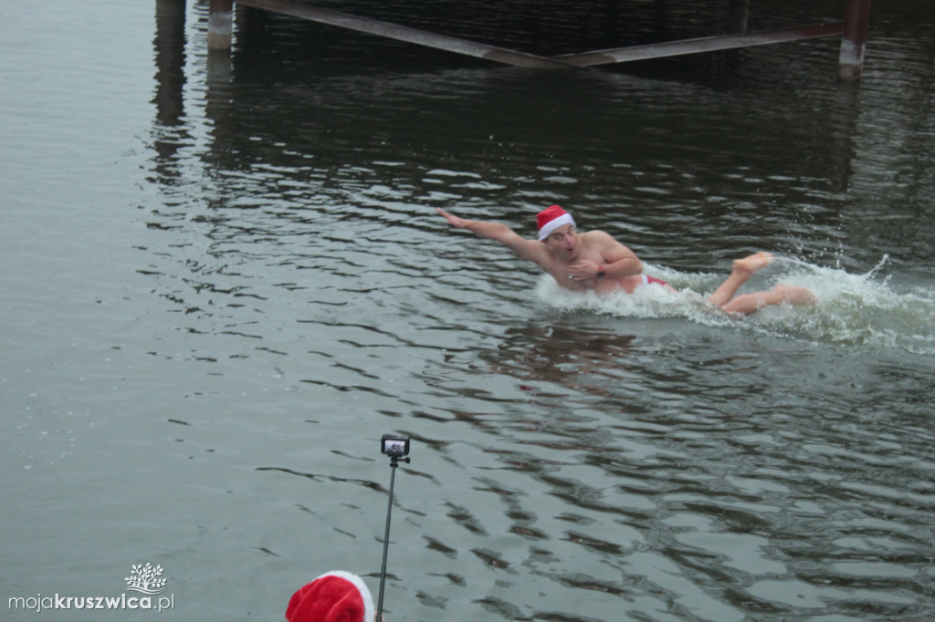 Mikołajkowe morsowanie na Gople