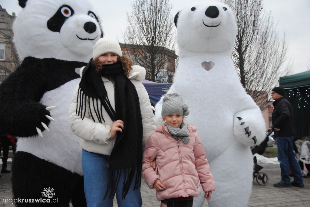 ŚWIĘTA 2025: Jarmark Świątecznych Rozmaitości w Kruszwicy [ZDJĘCIA]