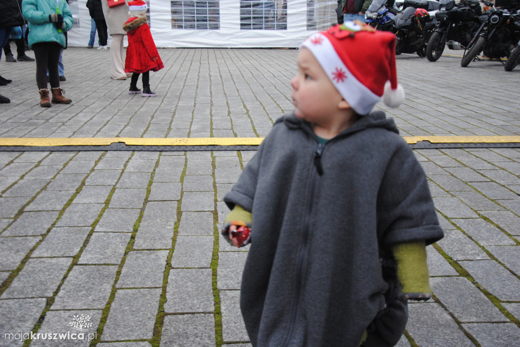 ŚWIĘTA 2025: Jarmark Świątecznych Rozmaitości w Kruszwicy [ZDJĘCIA]