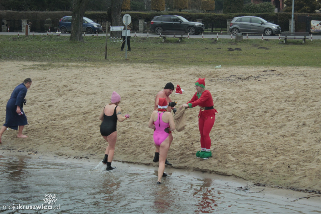 Mikołajkowe morsowanie na Gople