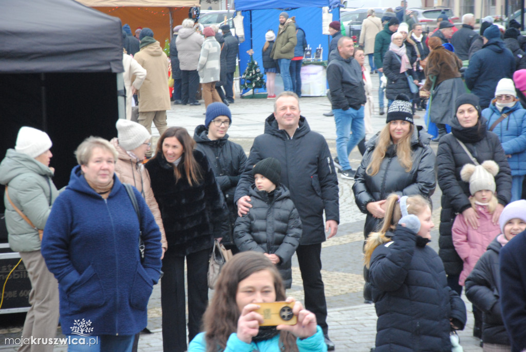 ŚWIĘTA 2025: Jarmark Świątecznych Rozmaitości w Kruszwicy [ZDJĘCIA]