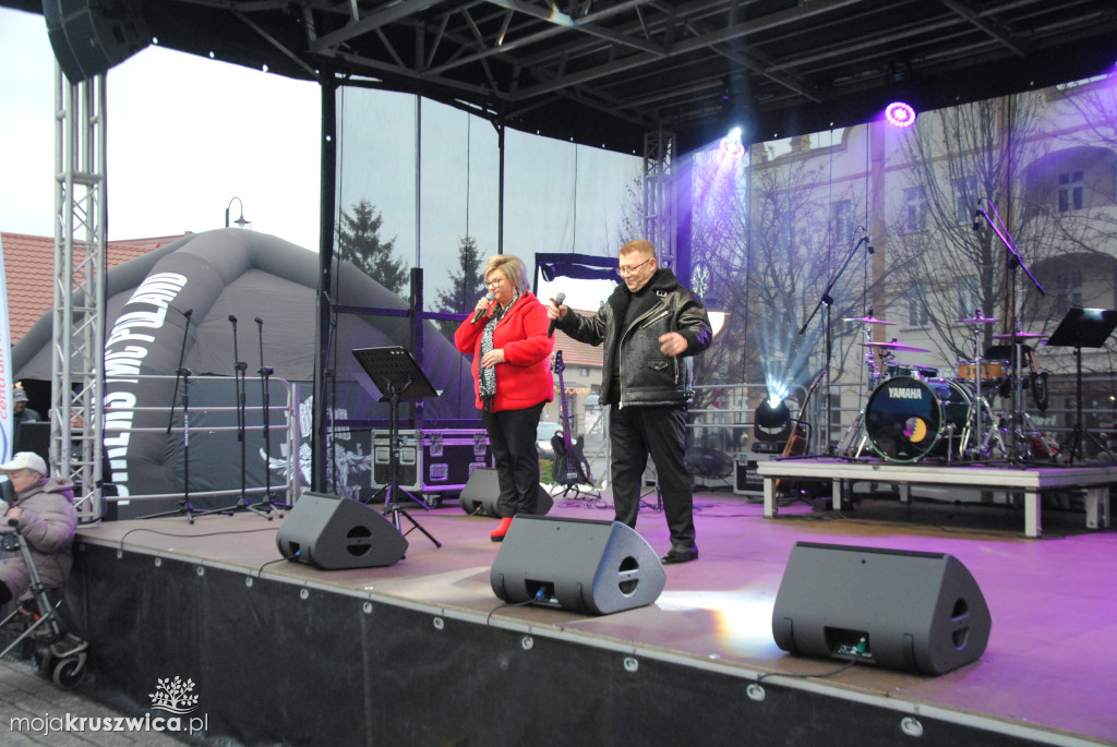 ŚWIĘTA 2025: Jarmark Świątecznych Rozmaitości w Kruszwicy [ZDJĘCIA]