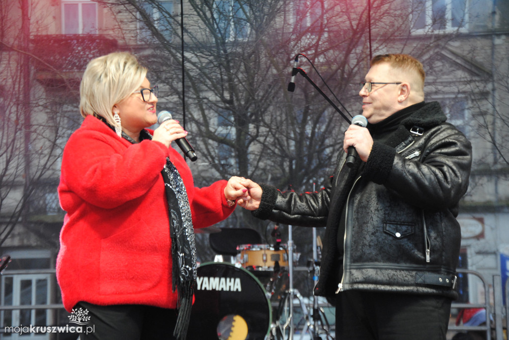 ŚWIĘTA 2025: Jarmark Świątecznych Rozmaitości w Kruszwicy [ZDJĘCIA]