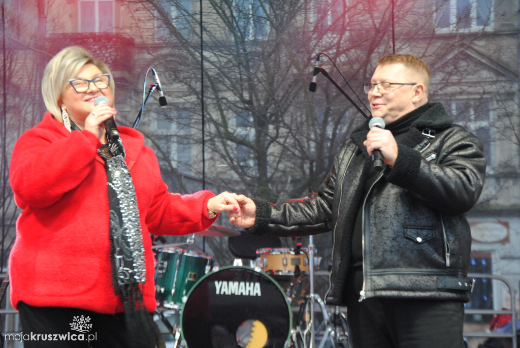 ŚWIĘTA 2025: Jarmark Świątecznych Rozmaitości w Kruszwicy [ZDJĘCIA]