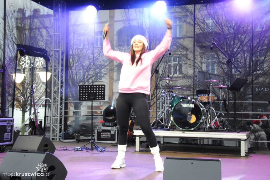 ŚWIĘTA 2025: Jarmark Świątecznych Rozmaitości w Kruszwicy [ZDJĘCIA]