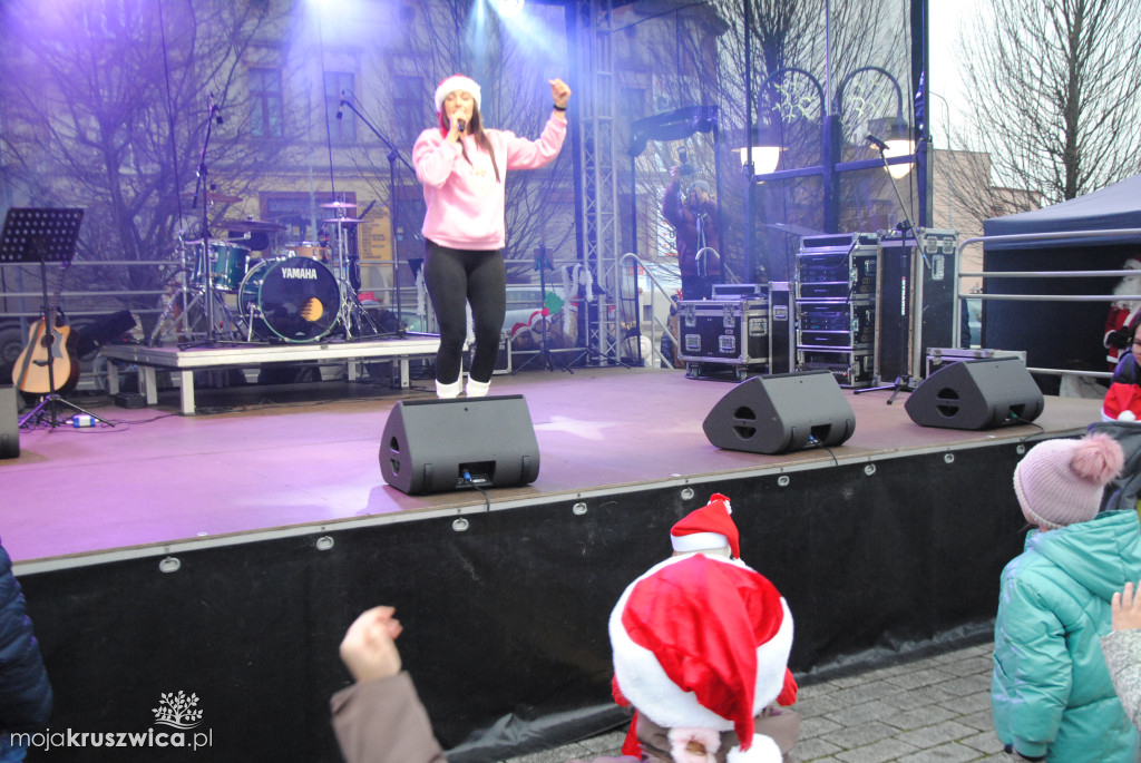ŚWIĘTA 2025: Jarmark Świątecznych Rozmaitości w Kruszwicy [ZDJĘCIA]