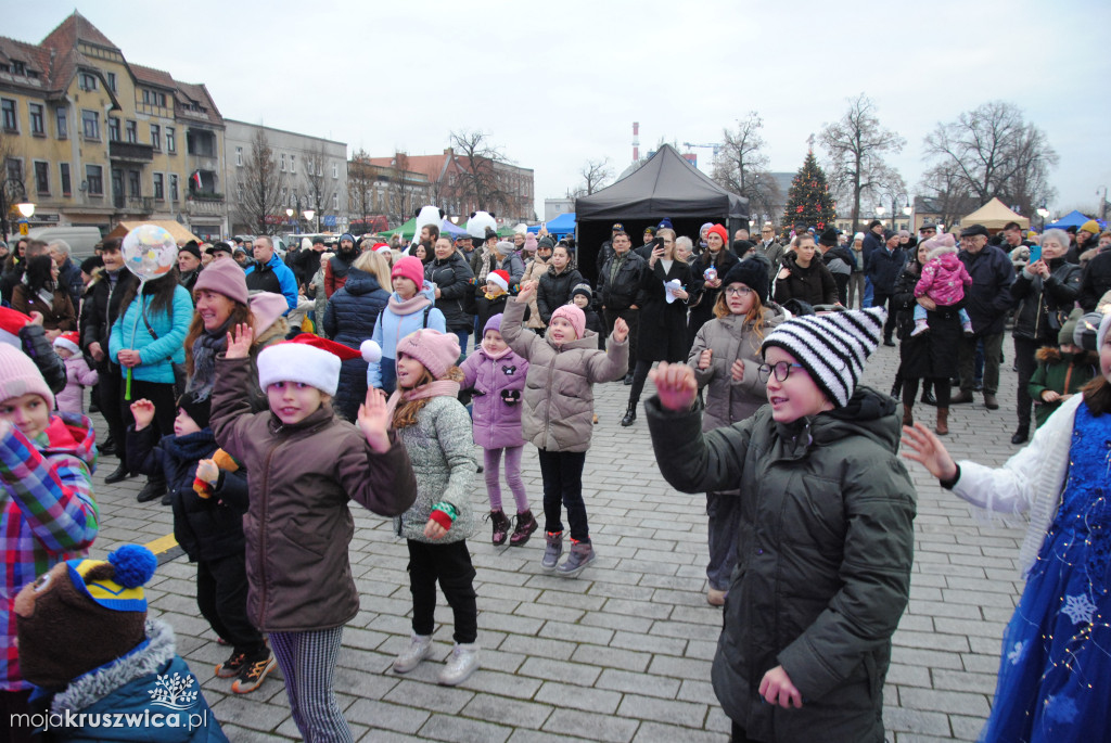 ŚWIĘTA 2025: Jarmark Świątecznych Rozmaitości w Kruszwicy [ZDJĘCIA]