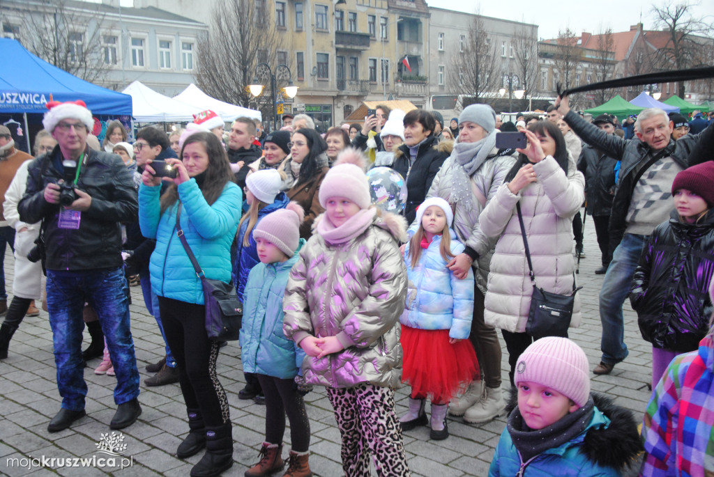 ŚWIĘTA 2025: Jarmark Świątecznych Rozmaitości w Kruszwicy [ZDJĘCIA]