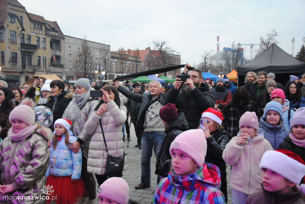 ŚWIĘTA 2025: Jarmark Świątecznych Rozmaitości w Kruszwicy [ZDJĘCIA]