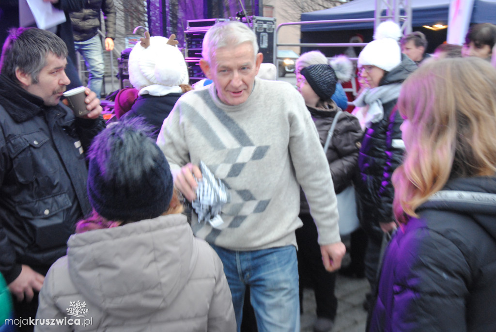 ŚWIĘTA 2025: Jarmark Świątecznych Rozmaitości w Kruszwicy [ZDJĘCIA]