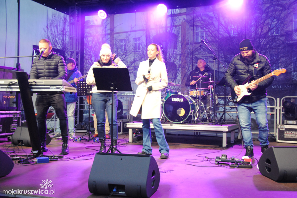 ŚWIĘTA 2025: Jarmark Świątecznych Rozmaitości w Kruszwicy [ZDJĘCIA]