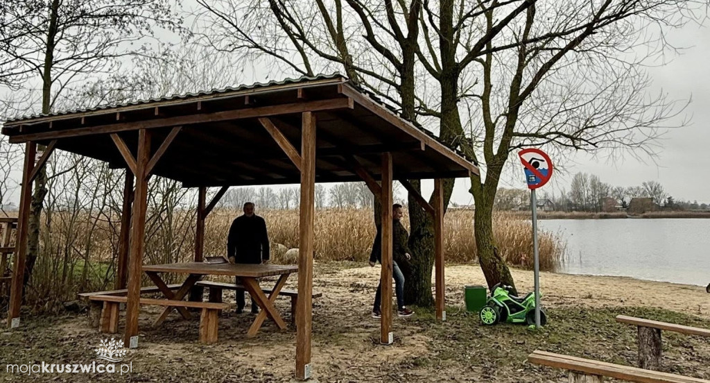 Tomasz Frejliszek: Zakończono realizację altany w sołectwie Grodztwo.