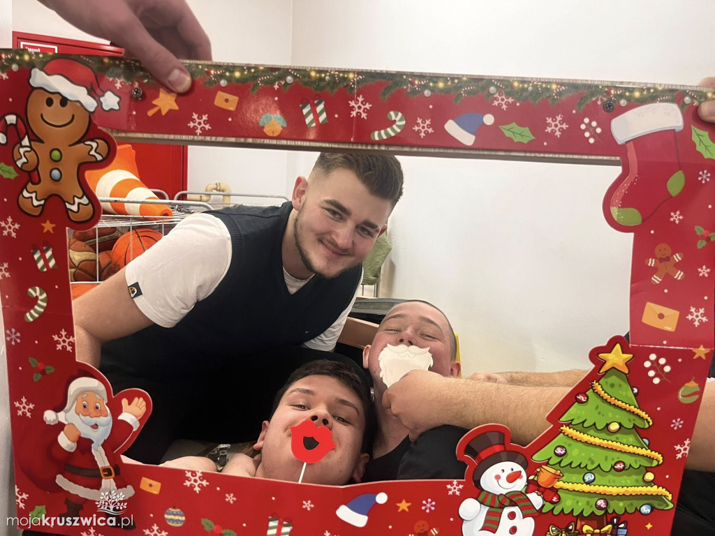 W ZSO Kruszwica odbył się Turniej Mikołajkowy o Puchar Dyrektora ZSO