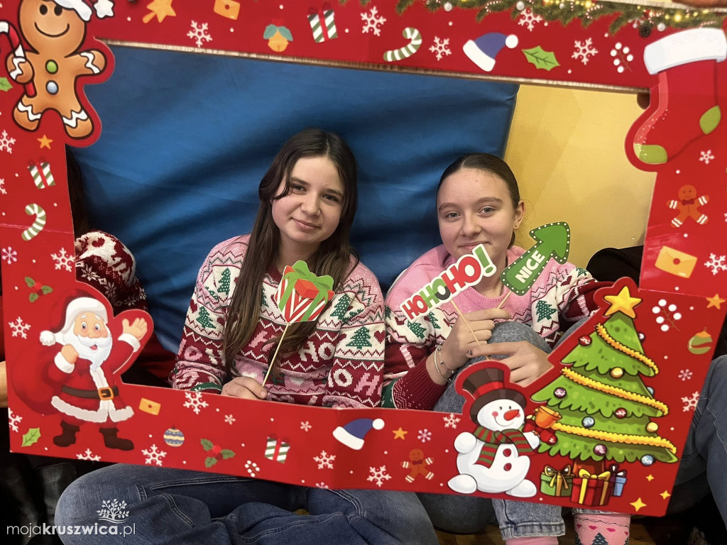 W ZSO Kruszwica odbył się Turniej Mikołajkowy o Puchar Dyrektora ZSO