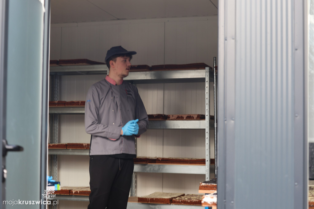 Inowrocławski AS bije rekord Polski na największą mozaikę z piernika