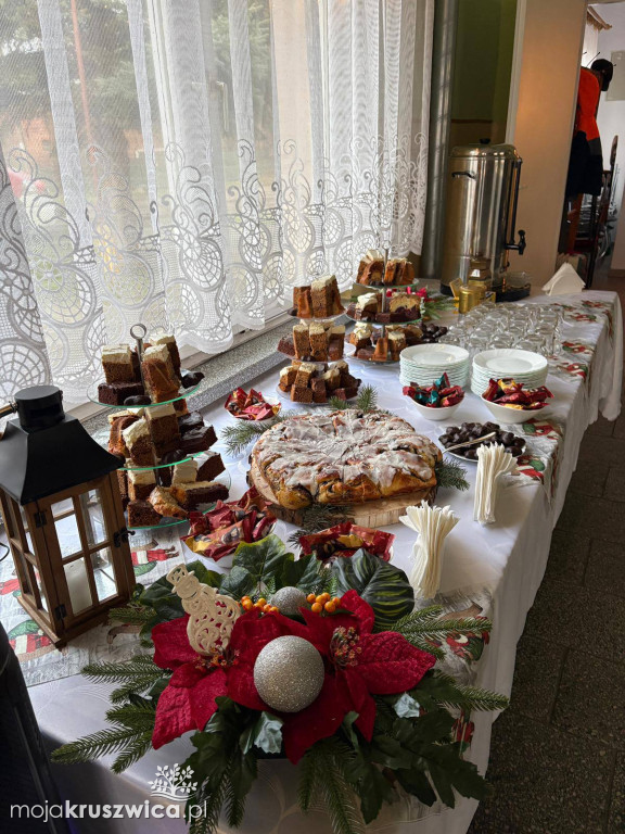 Mikołajkowo-świąteczne spotkanie dla dzieci z Racic i Lachmirowic