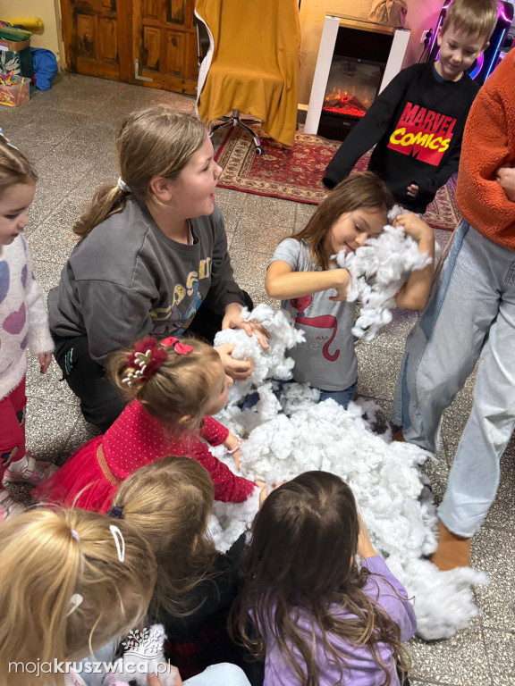 Mikołajkowo-świąteczne spotkanie dla dzieci z Racic i Lachmirowic