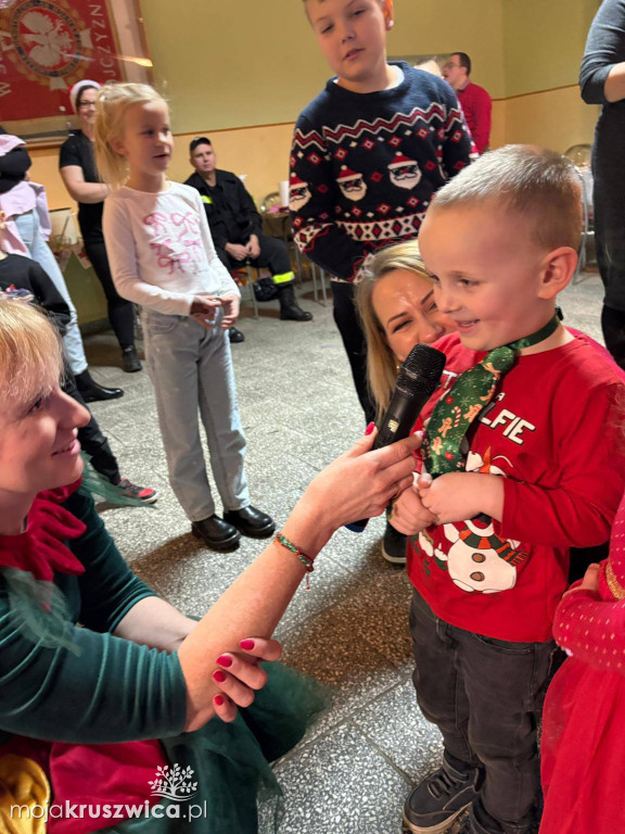 Mikołajkowo-świąteczne spotkanie dla dzieci z Racic i Lachmirowic
