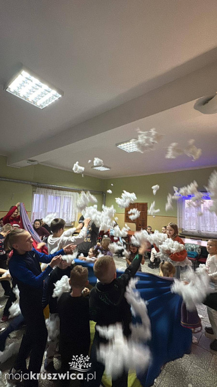 Mikołajkowo-świąteczne spotkanie dla dzieci z Racic i Lachmirowic