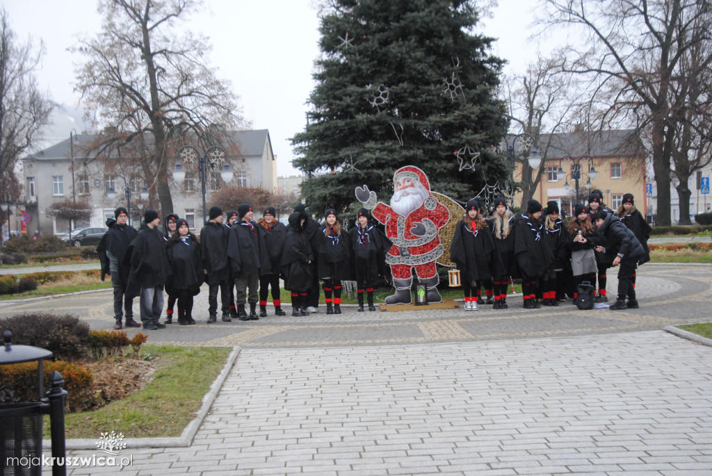 Betlejemskie Światełko Pokoju w Kruszwicy [ZDJĘCIA]