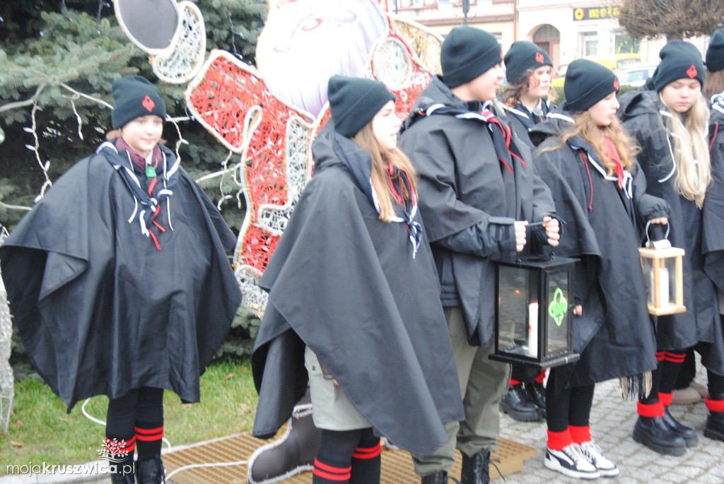 Betlejemskie Światełko Pokoju w Kruszwicy [ZDJĘCIA]