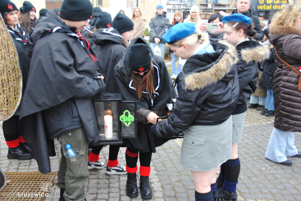 Betlejemskie Światełko Pokoju w Kruszwicy [ZDJĘCIA]