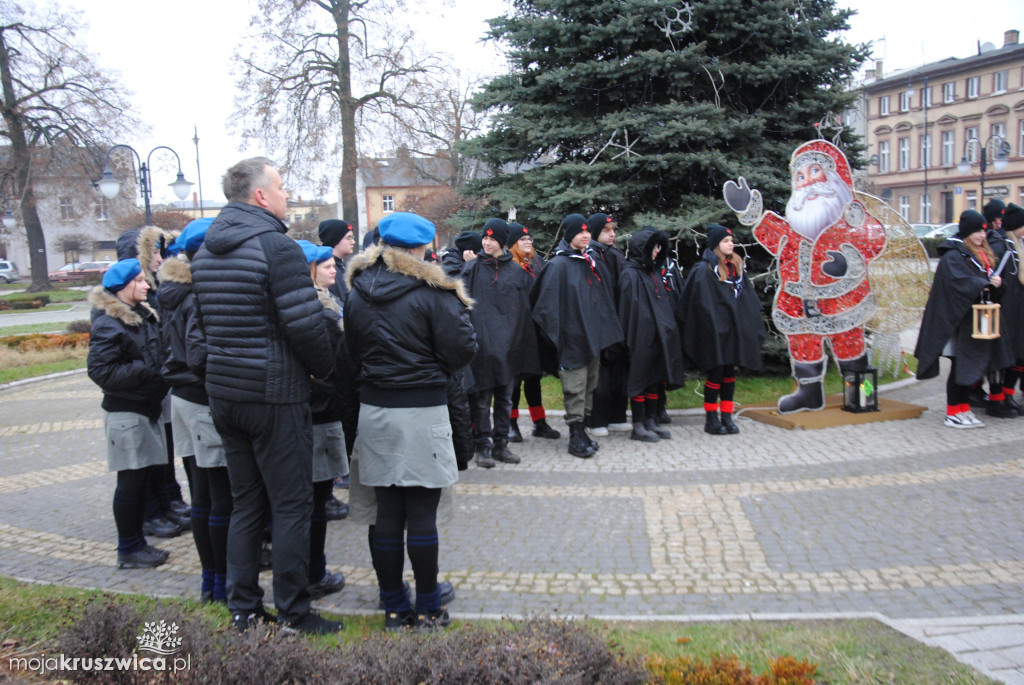 Betlejemskie Światełko Pokoju w Kruszwicy [ZDJĘCIA]