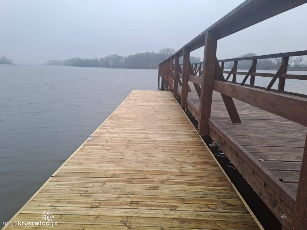 Nowy pomost pływający na Półwyspie Rzępowskim