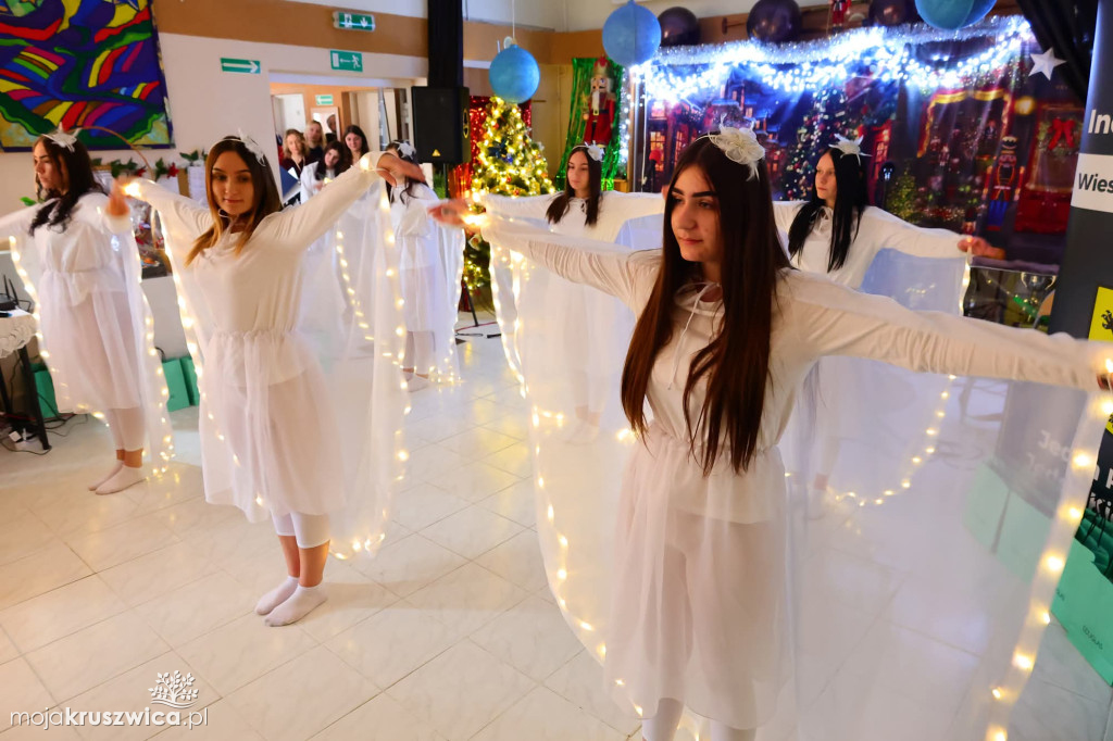 Świąteczne spotkanie wigilijne w Młodzieżowym Ośrodku Wychowawczym w Kruszwicy