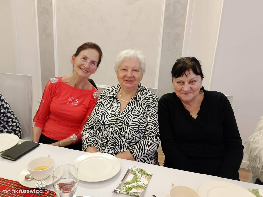 Mieszkańcy Osiedla nr 1 i 2 spotkali się przy świątecznym stole [ZDJĘCIA]