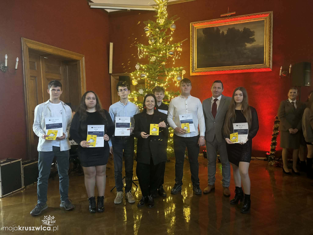 Uczniowie ZSW-P w Kobylnikach z pierwszym miejscem w ogólnopolskim konkursie