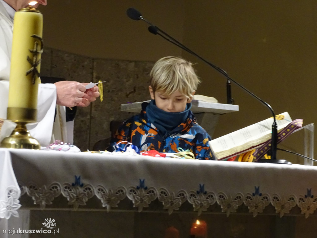  Roraty w parafii św. Teresy od Dzieciątka Jezus w Kruszwicy dobiegają końca [FOTO]