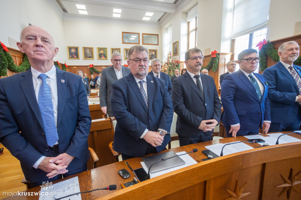 Sesja budżetowa sejmiku województwa za nami [FOTO]