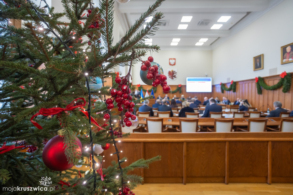 Sesja budżetowa sejmiku województwa za nami [FOTO]