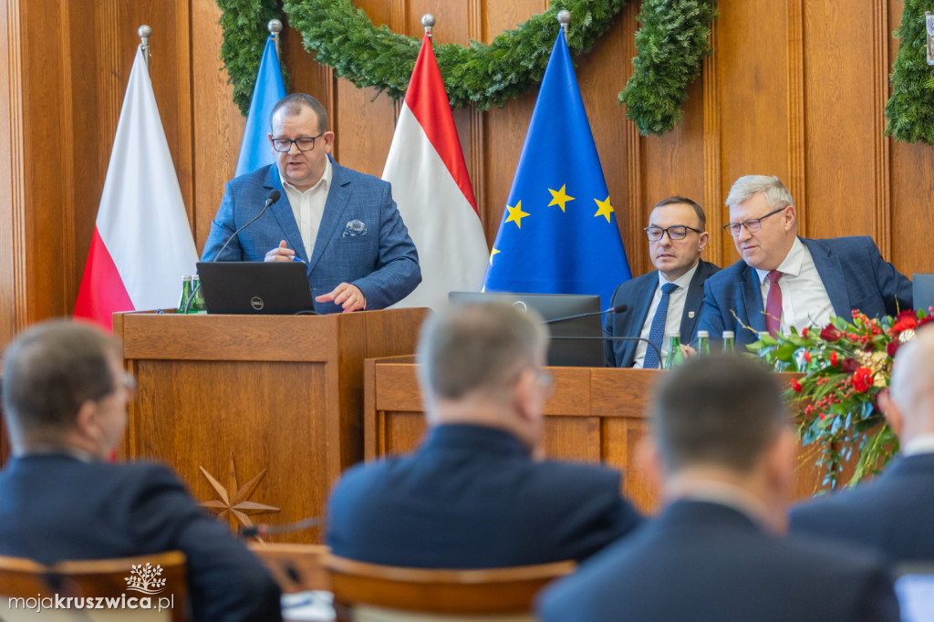 Sesja budżetowa sejmiku województwa za nami [FOTO]