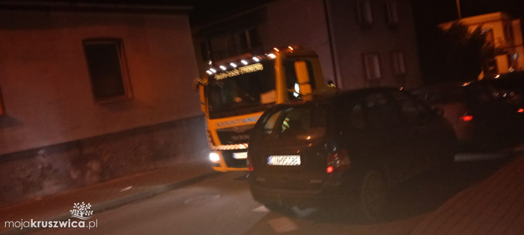 Kruszwica. Policjanci zatrzymali sprawcę. Był uzbrojony w niebezpieczne narzędzie