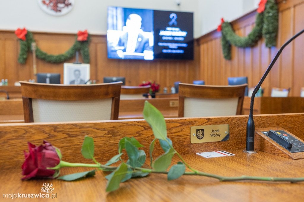 Sejmik i zarząd województwa pożegnali prof. Jacka Woźnego