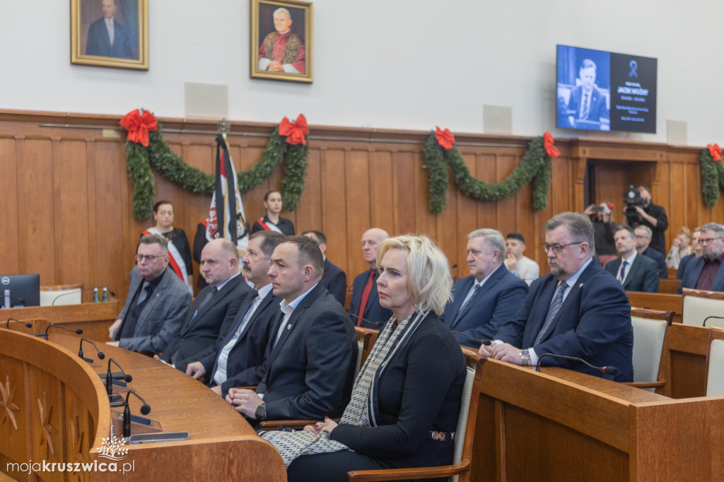 Sejmik i zarząd województwa pożegnali prof. Jacka Woźnego