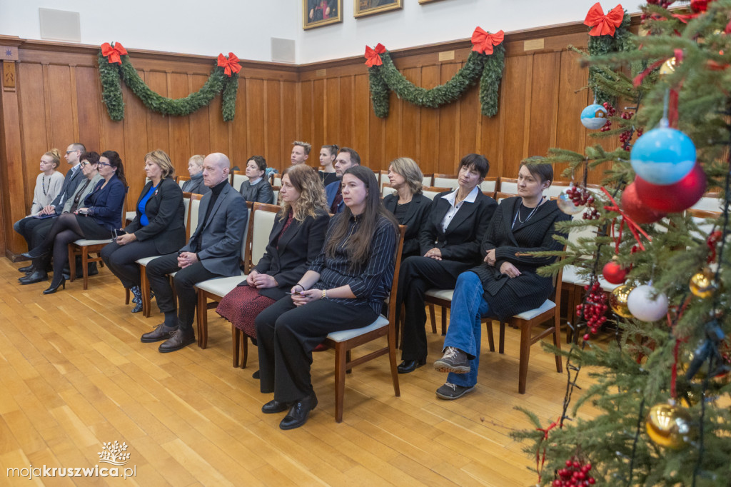 Sejmik i zarząd województwa pożegnali prof. Jacka Woźnego
