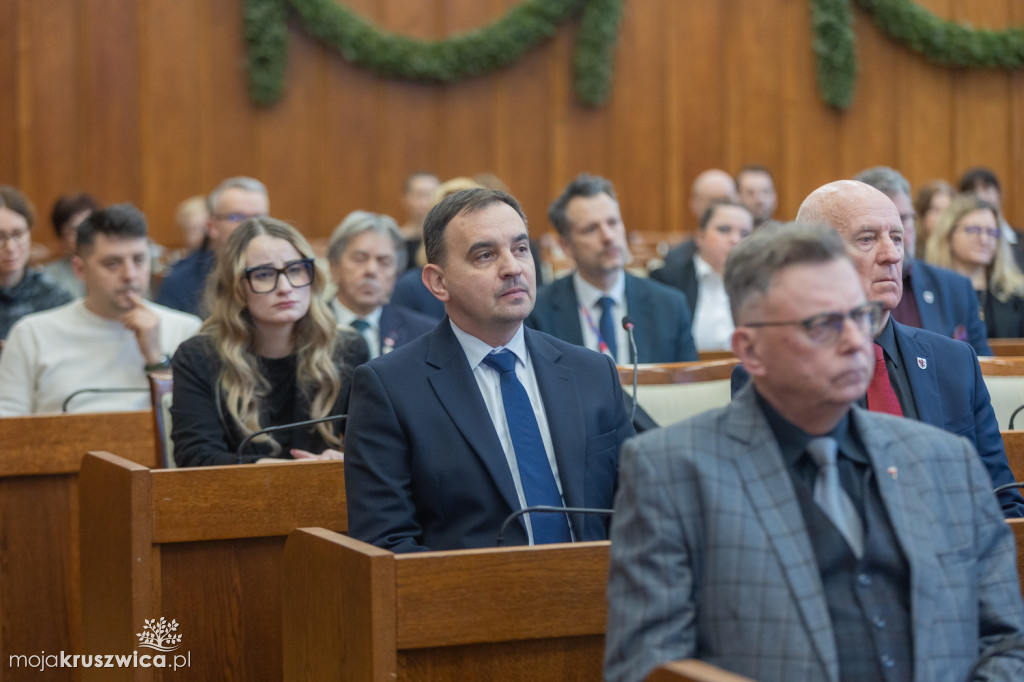 Sejmik i zarząd województwa pożegnali prof. Jacka Woźnego