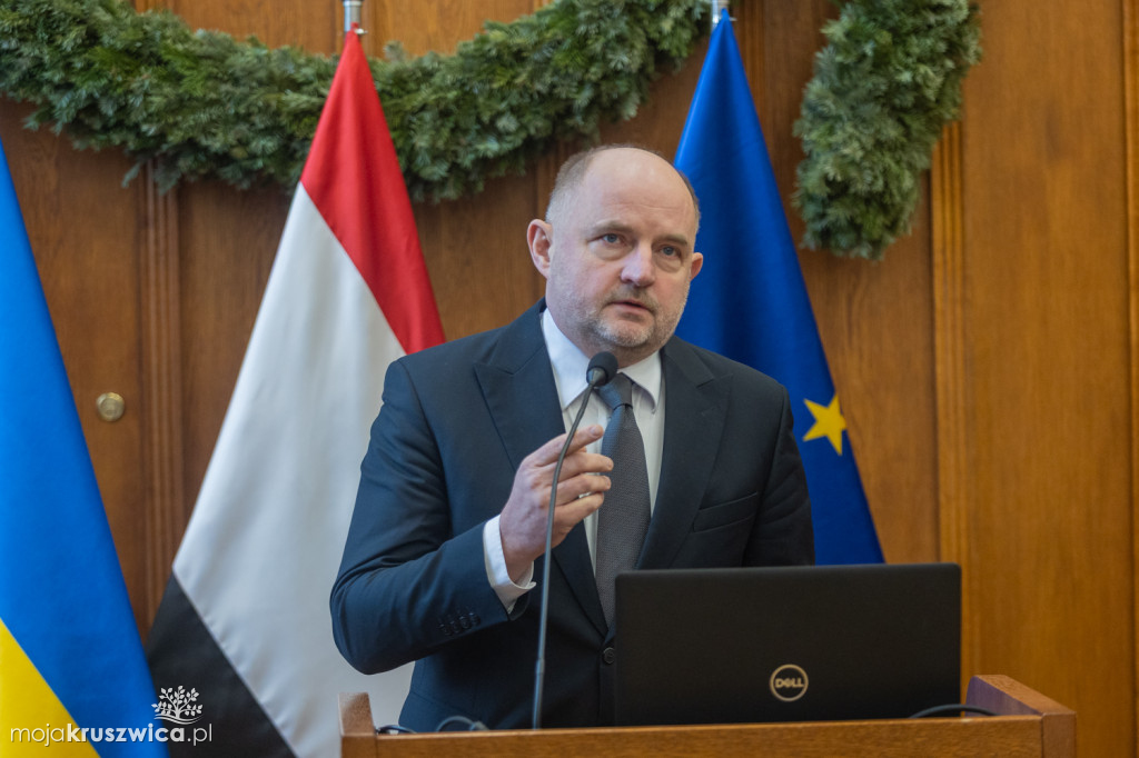 Sejmik i zarząd województwa pożegnali prof. Jacka Woźnego