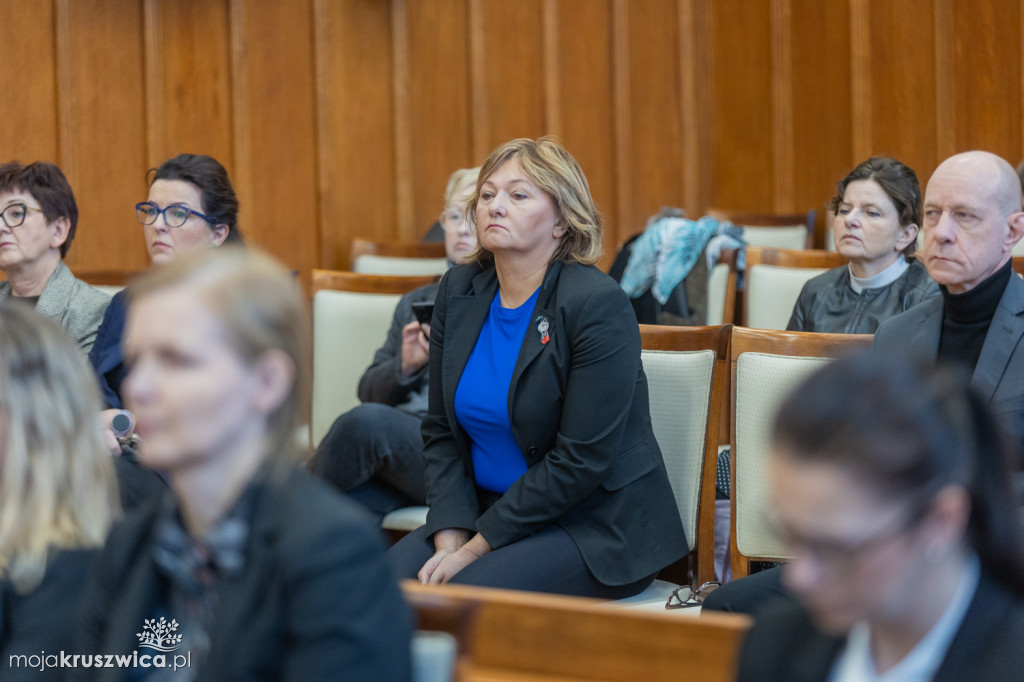 Sejmik i zarząd województwa pożegnali prof. Jacka Woźnego