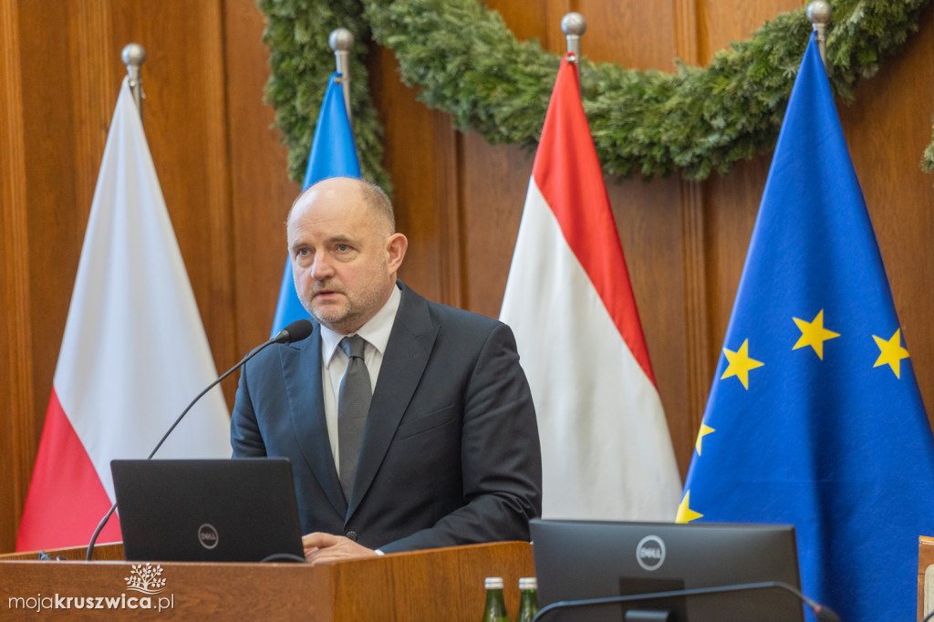 Sejmik i zarząd województwa pożegnali prof. Jacka Woźnego