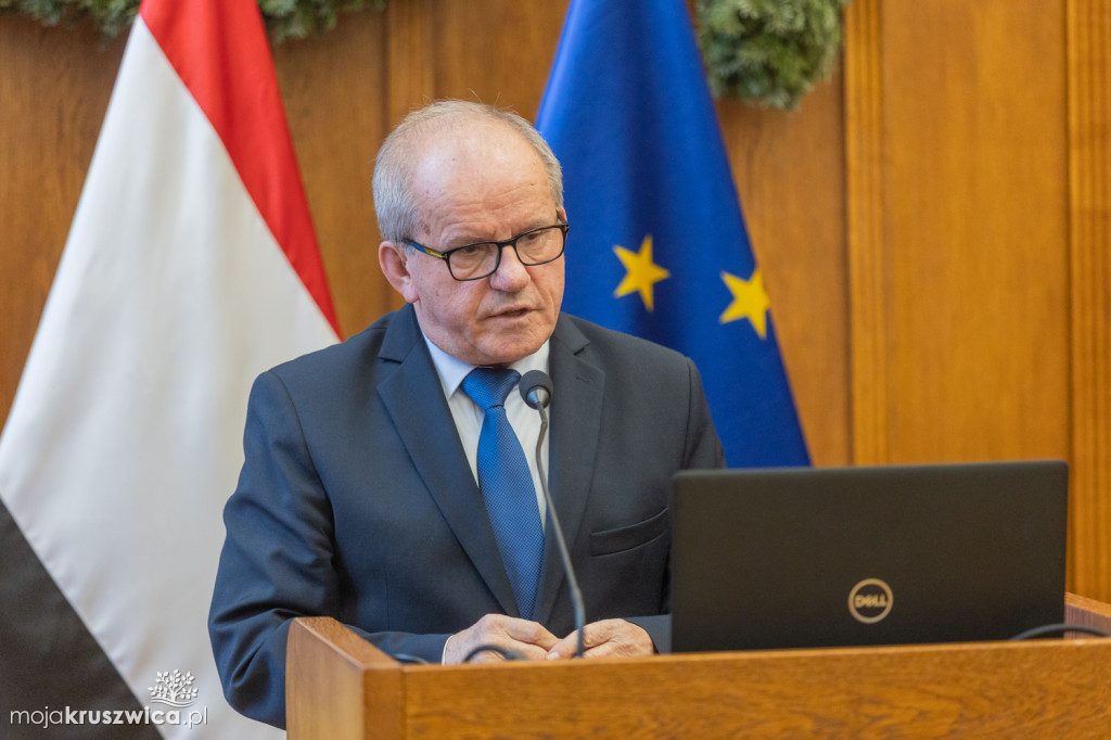 Sejmik i zarząd województwa pożegnali prof. Jacka Woźnego