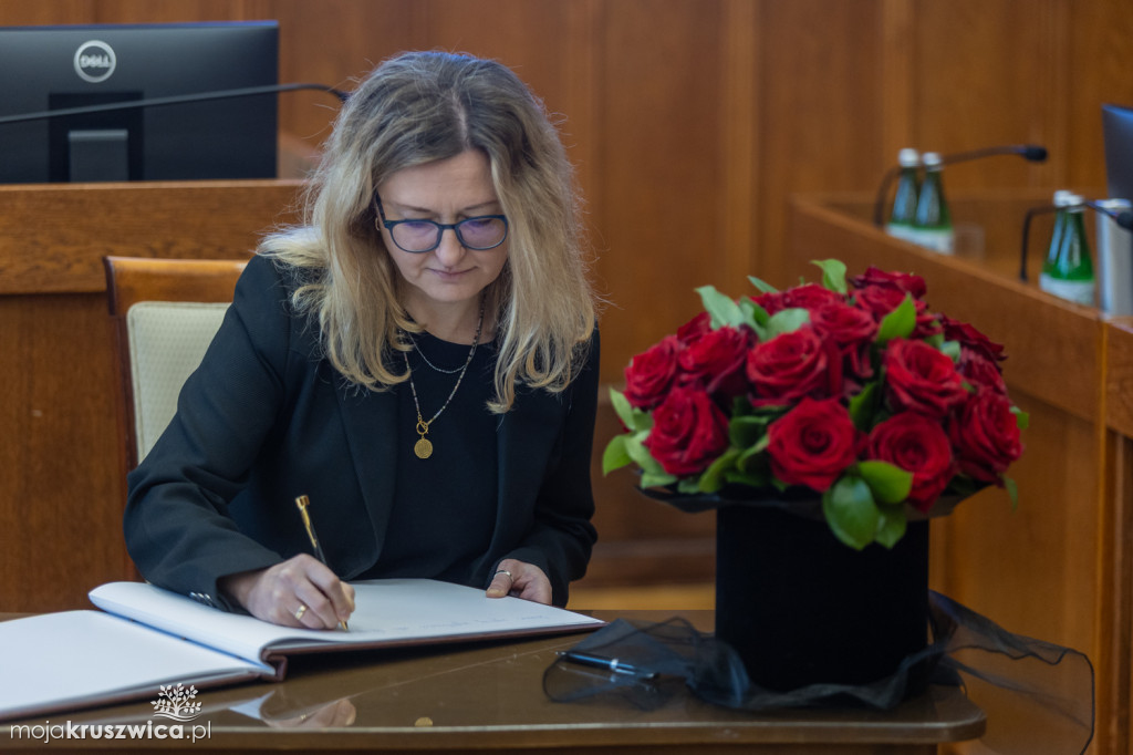 Sejmik i zarząd województwa pożegnali prof. Jacka Woźnego