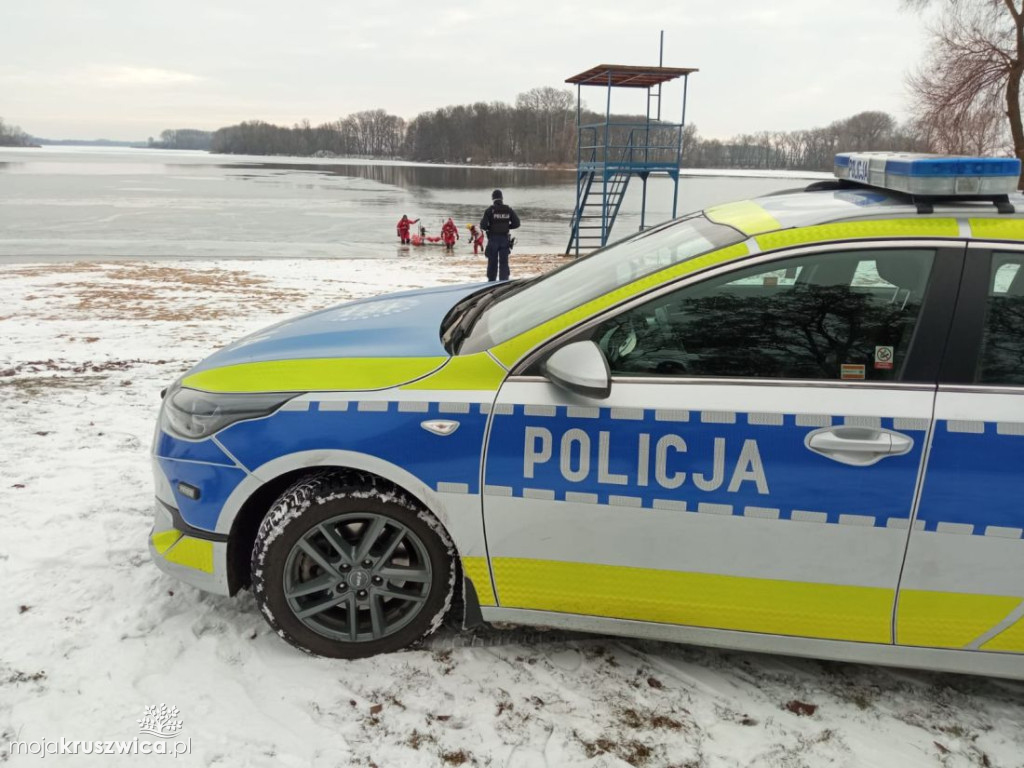 Szok termiczny, panika, brak ratunku. Służby monitorują wodne akweny