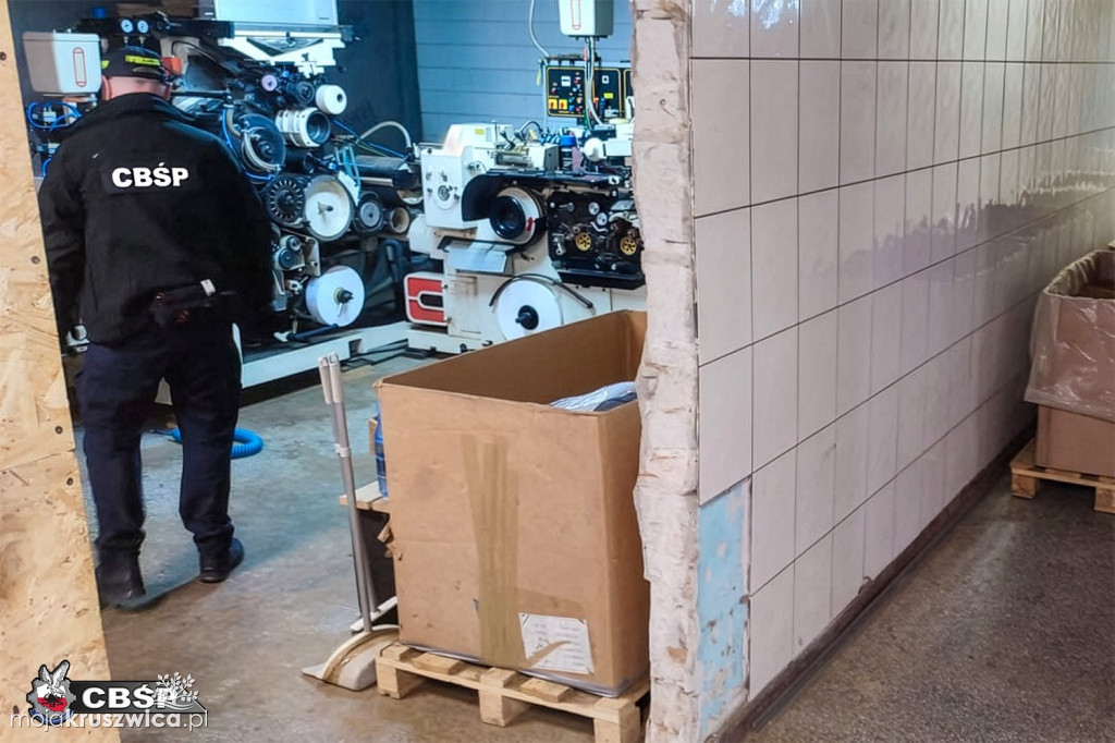 REGION: Wielka akcja CBŚP i KAS. 9 osób zatrzymanych