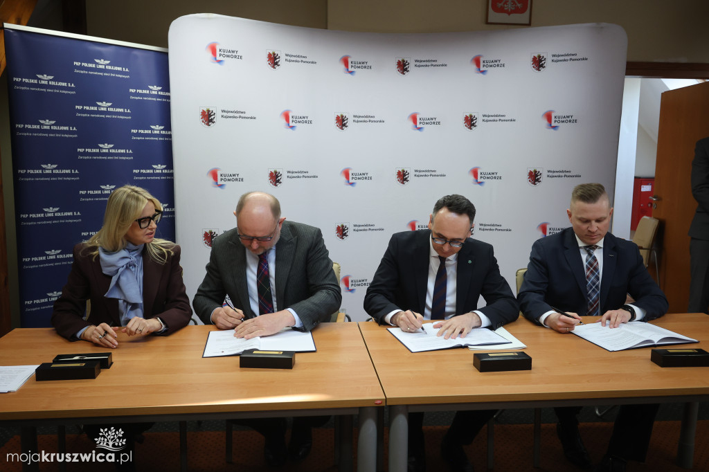 Pakt kolejowy dla województwa. Rząd i samorząd uzgodnili kierunki rozwoju kolei