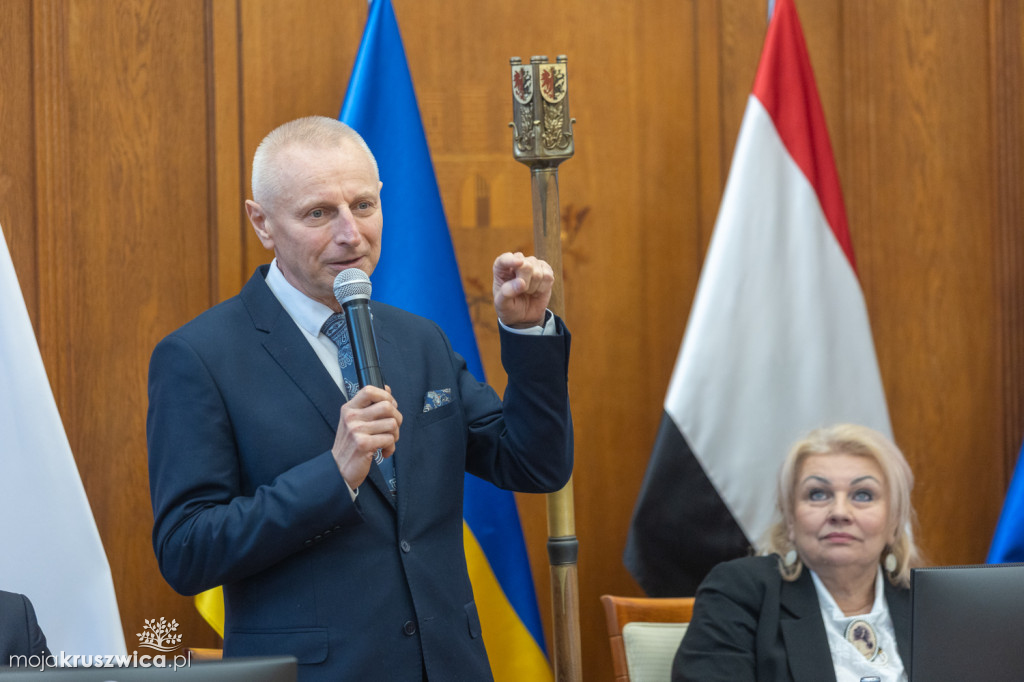 Cztery umowy o dofinansowanie projektów dla Gminy Kruszwica podpisane